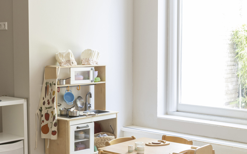compananny zuidas tafel met stoelen 