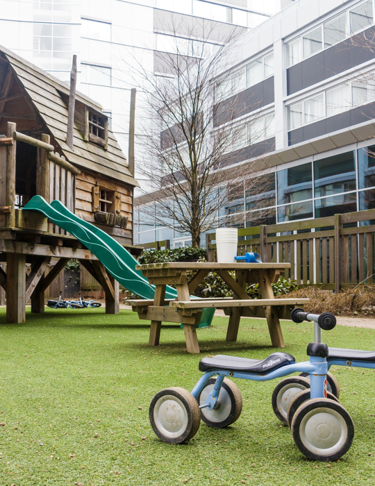 Speeltuin op kinderopvang CompaNanny Schiphol centrum Aalsmeer