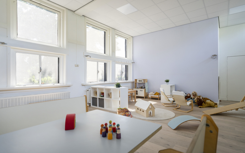 binnen ruimte kinderopvang speelgoed