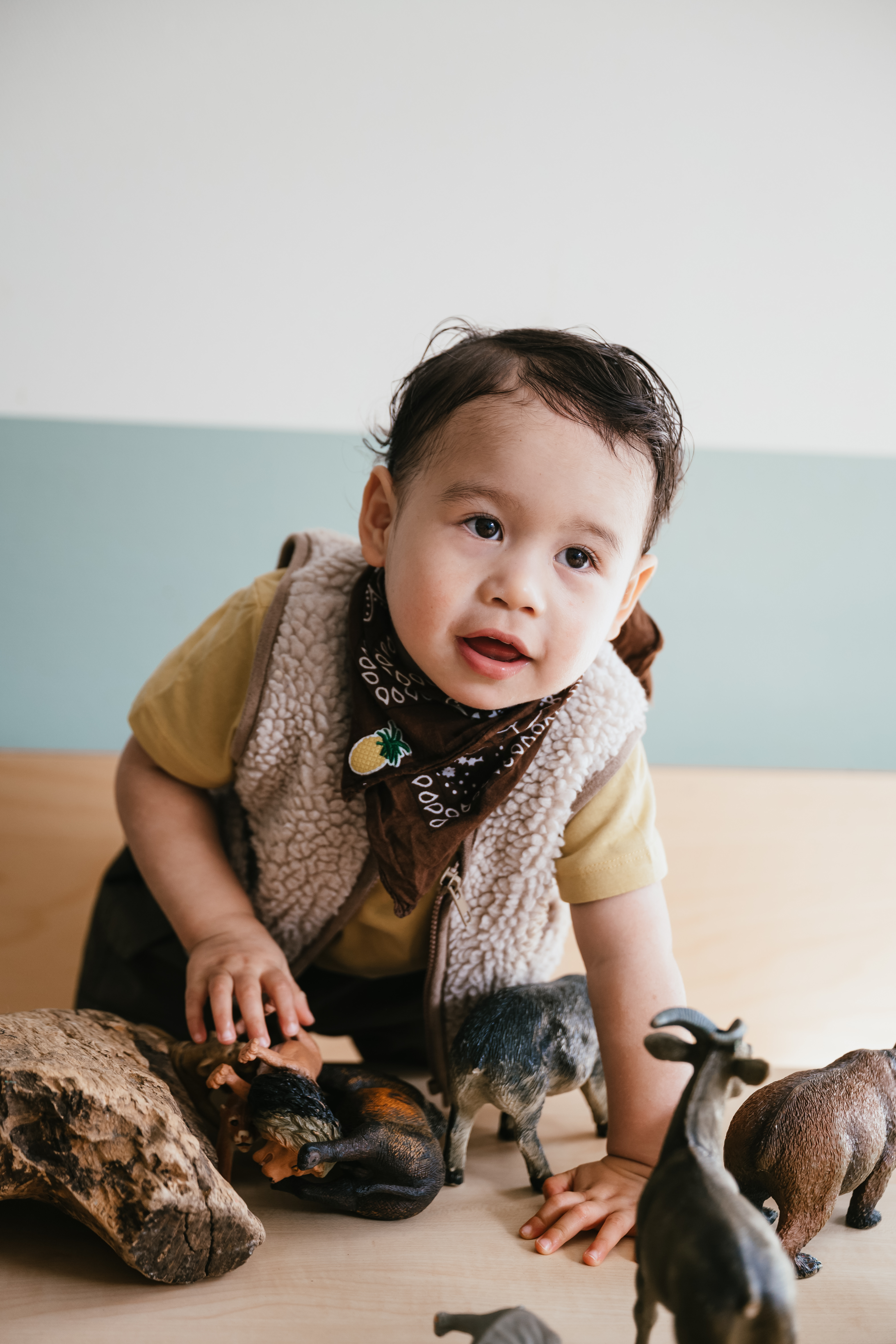 25 10 Compananny 2 0247 Esther 2