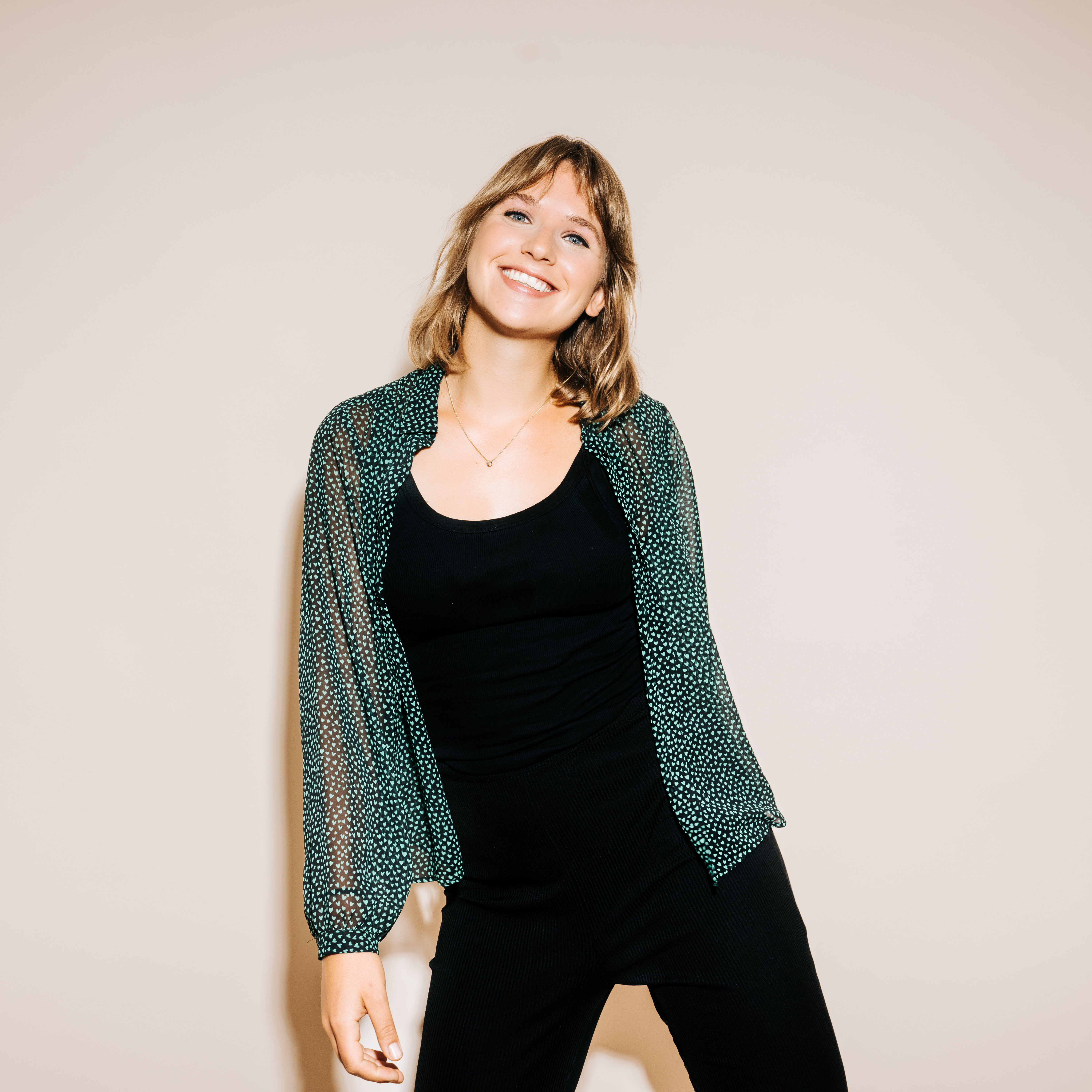 Werken bij CompaNanny medewerker lacht