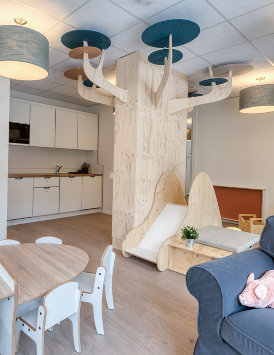 CompaNanny vestiging Nijmegen Lent interieur peutergroep met speelmaterialen