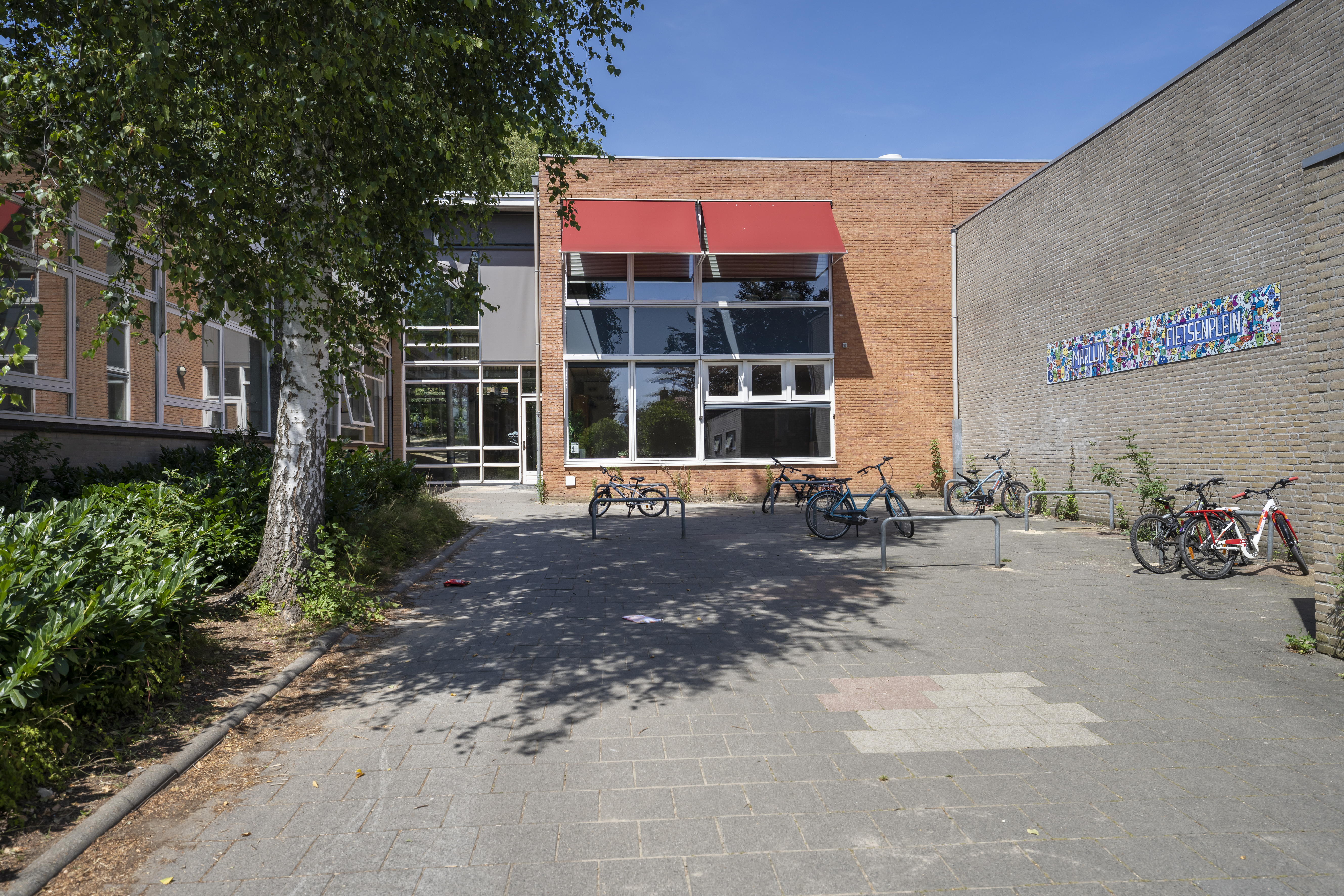 entree basisschool en buitenschoolse opvang marienberg