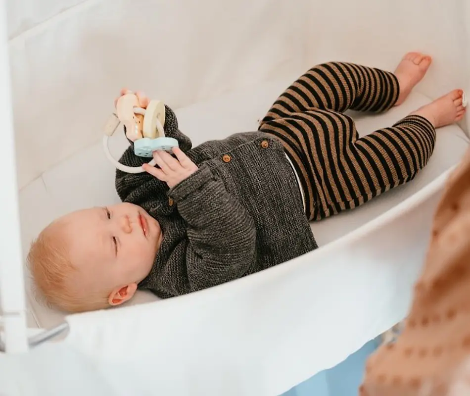 Compananny Baby In Wieg Van Zomertijd Naar Wintertijd 4 Tips Voor Jou En Je Kind