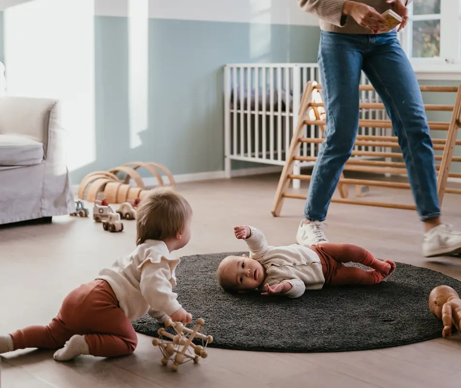 Compananny Blog Babys Kruipen Het Belang Van Vrije Bewegingsontwikkeling Bij Baby’S
