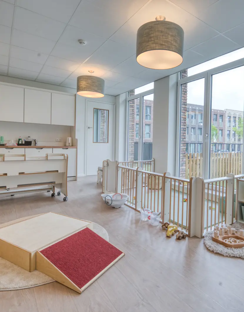 CompaNanny vestiging Nijmegen Lent interieur babygroep met speelmaterialen