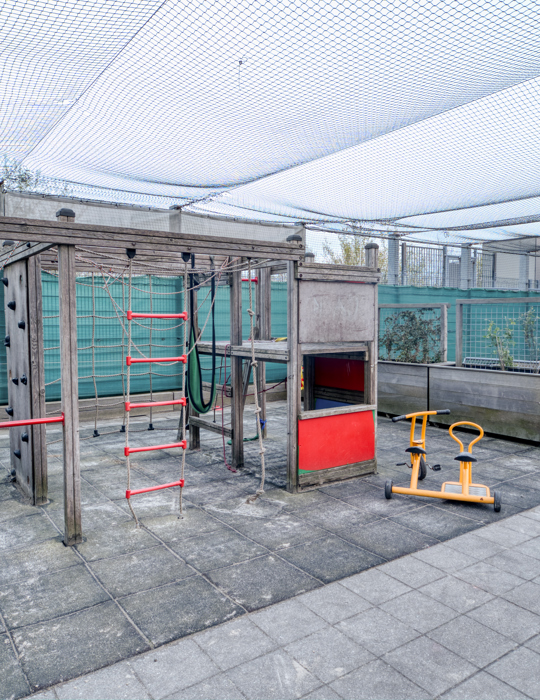 Tuin met  klimrek kinderopvang CompaNanny WFC BSO