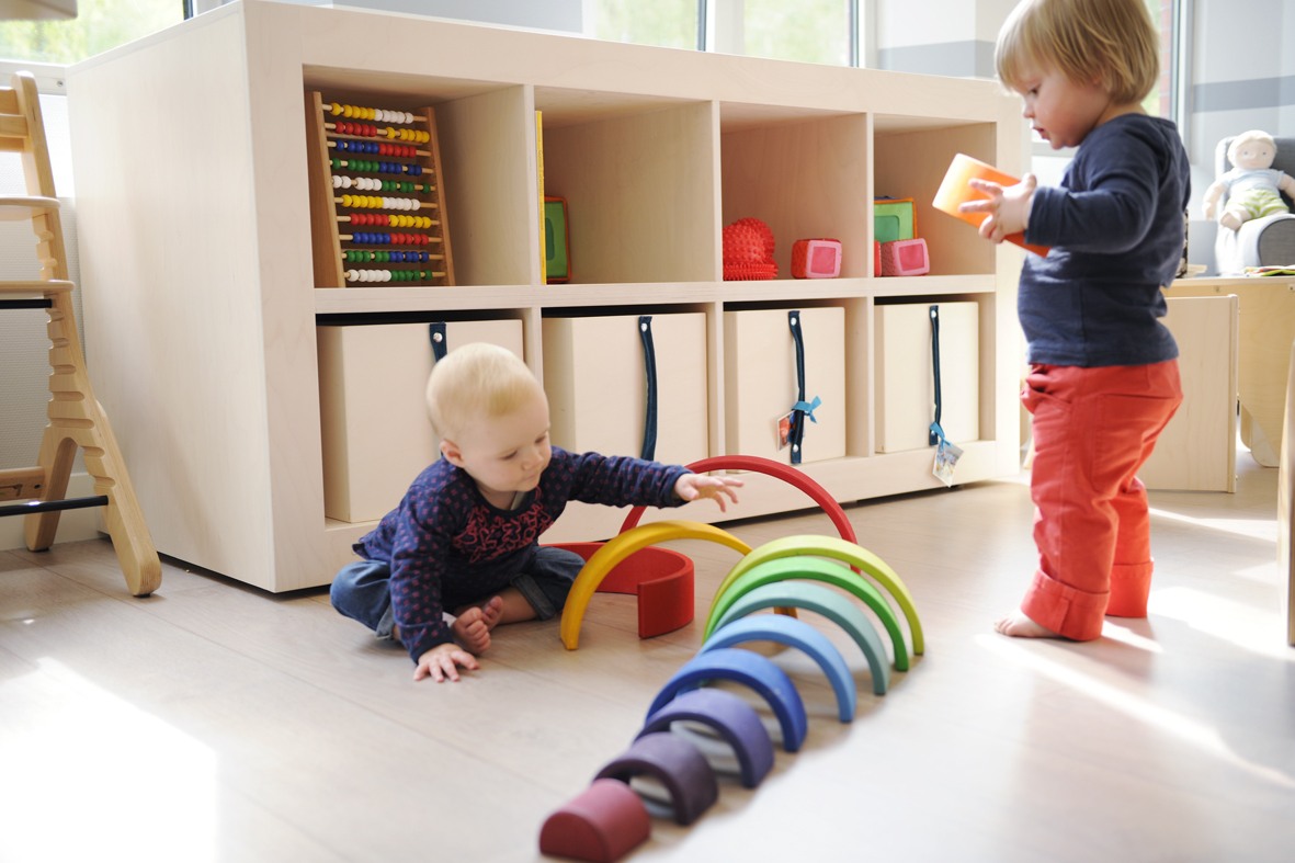 Kinderen spelen op kinderopvang CompaNanny Maanplein Den Haag