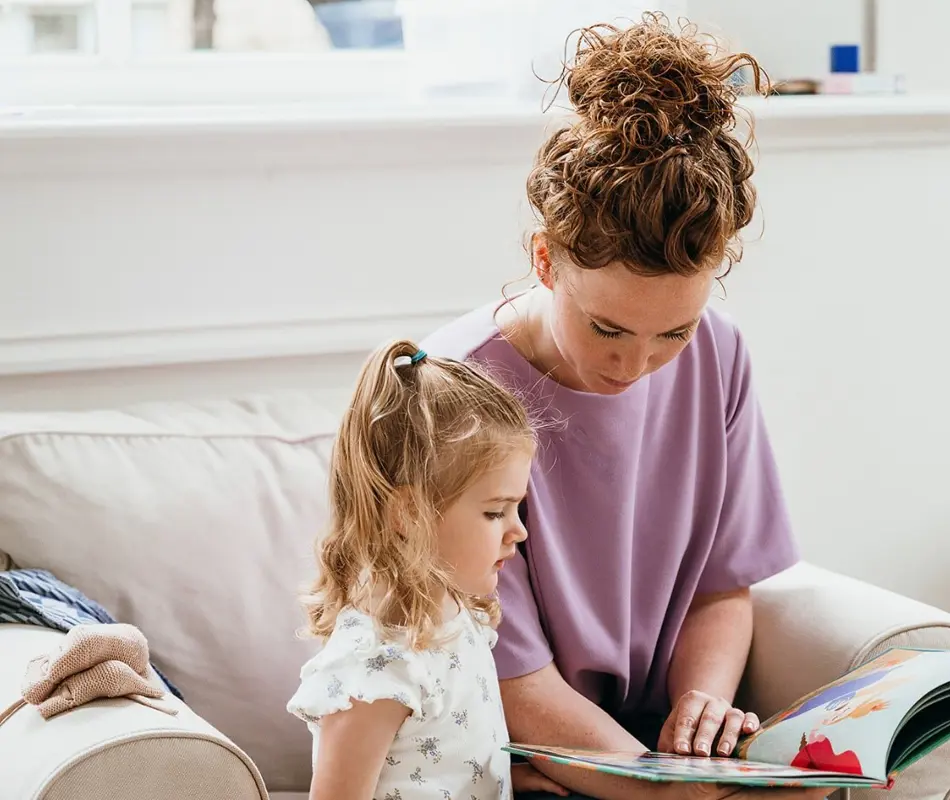 Compananny Meisje Pedagogisch Medewerker Lezen Weer Naar School 5 Tips Voor Een Goede Start Na De Vakantie