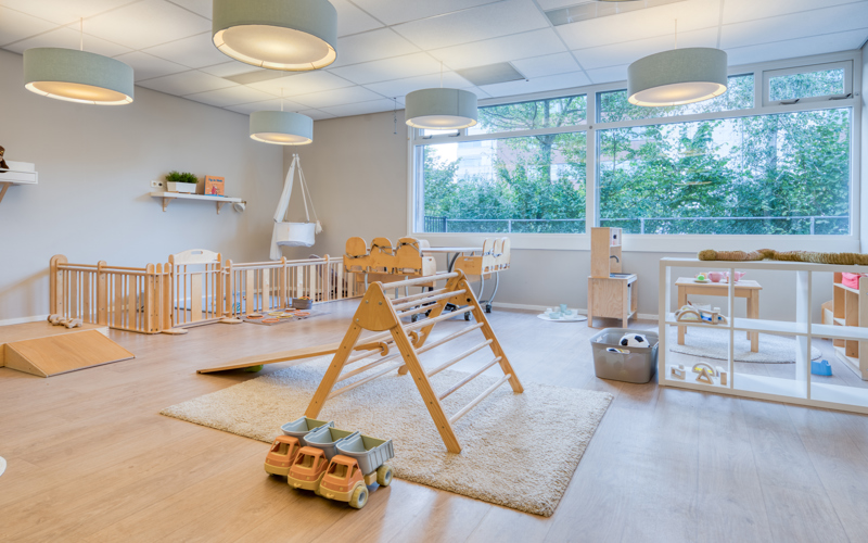 Kinderopvang CompaNanny Schiphol Rijk Aalsmeer babygroep met spelmateriaal