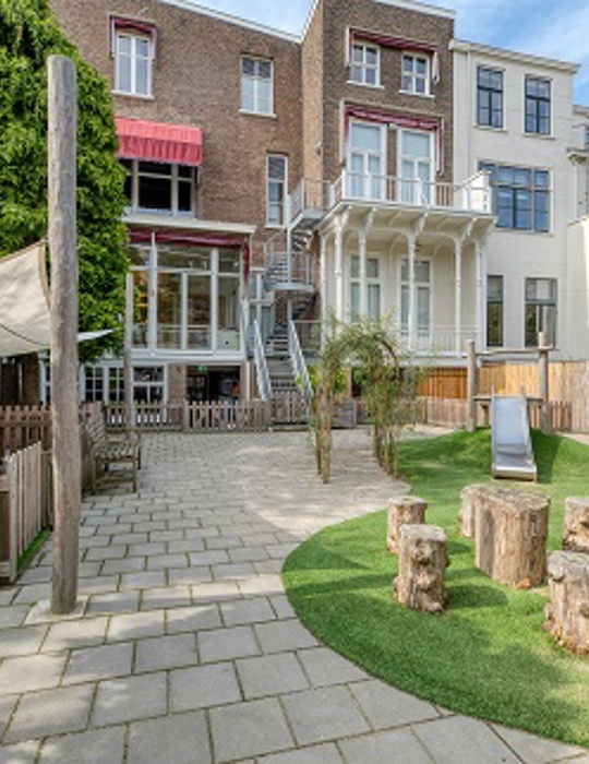 Tuin kinderopvang CompaNanny Archipel Den Haag