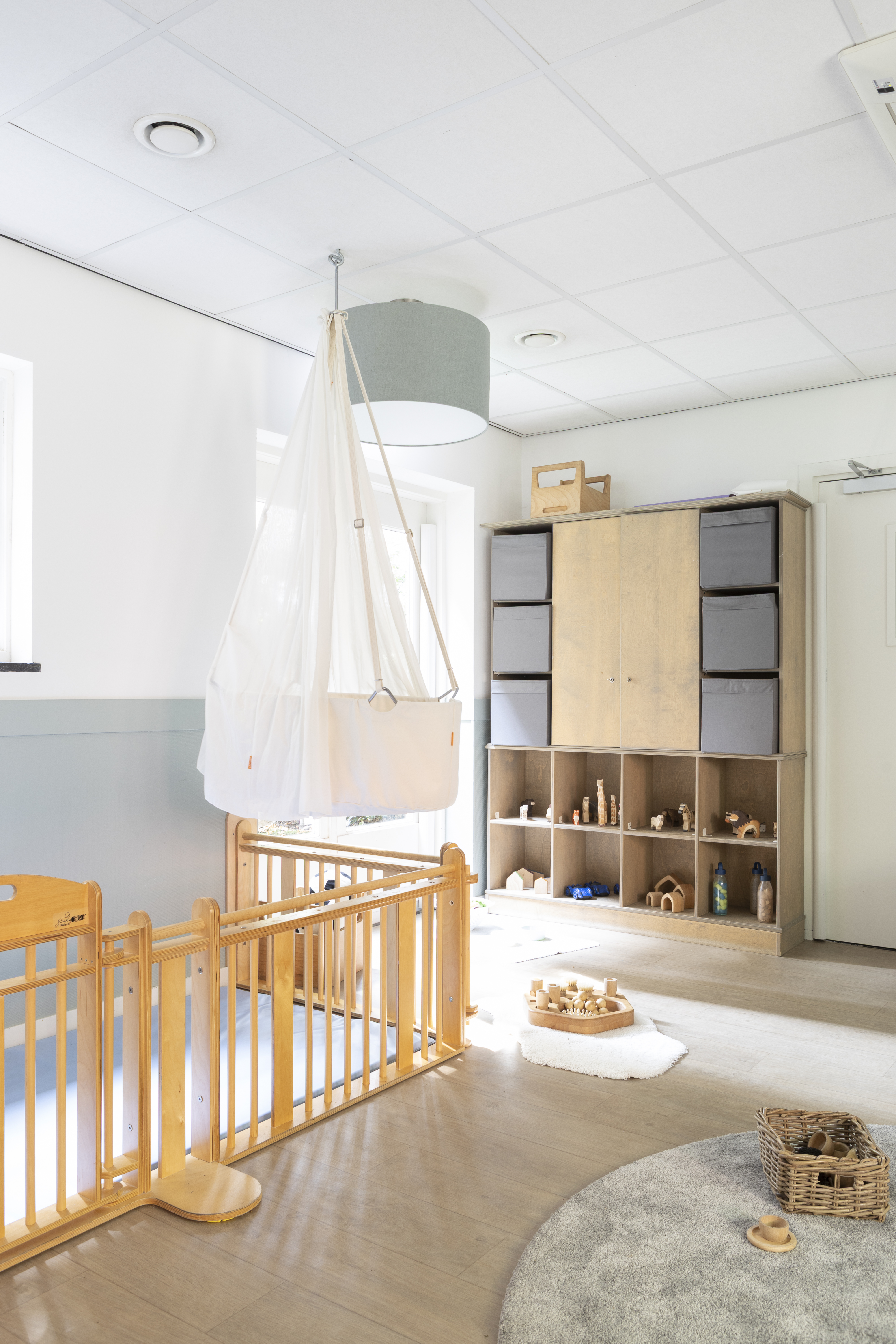 compananny bachzaal babybedje