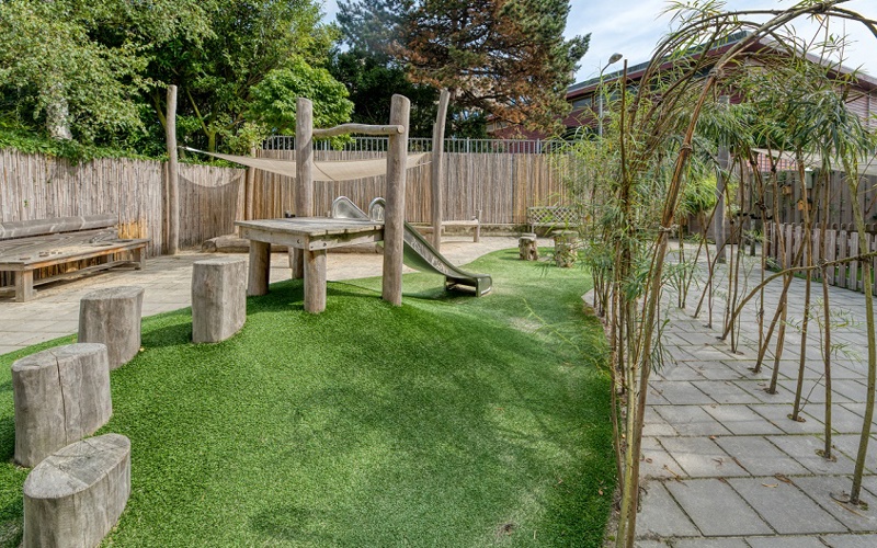 Tuin kinderopvang CompaNanny Archipel Den Haag