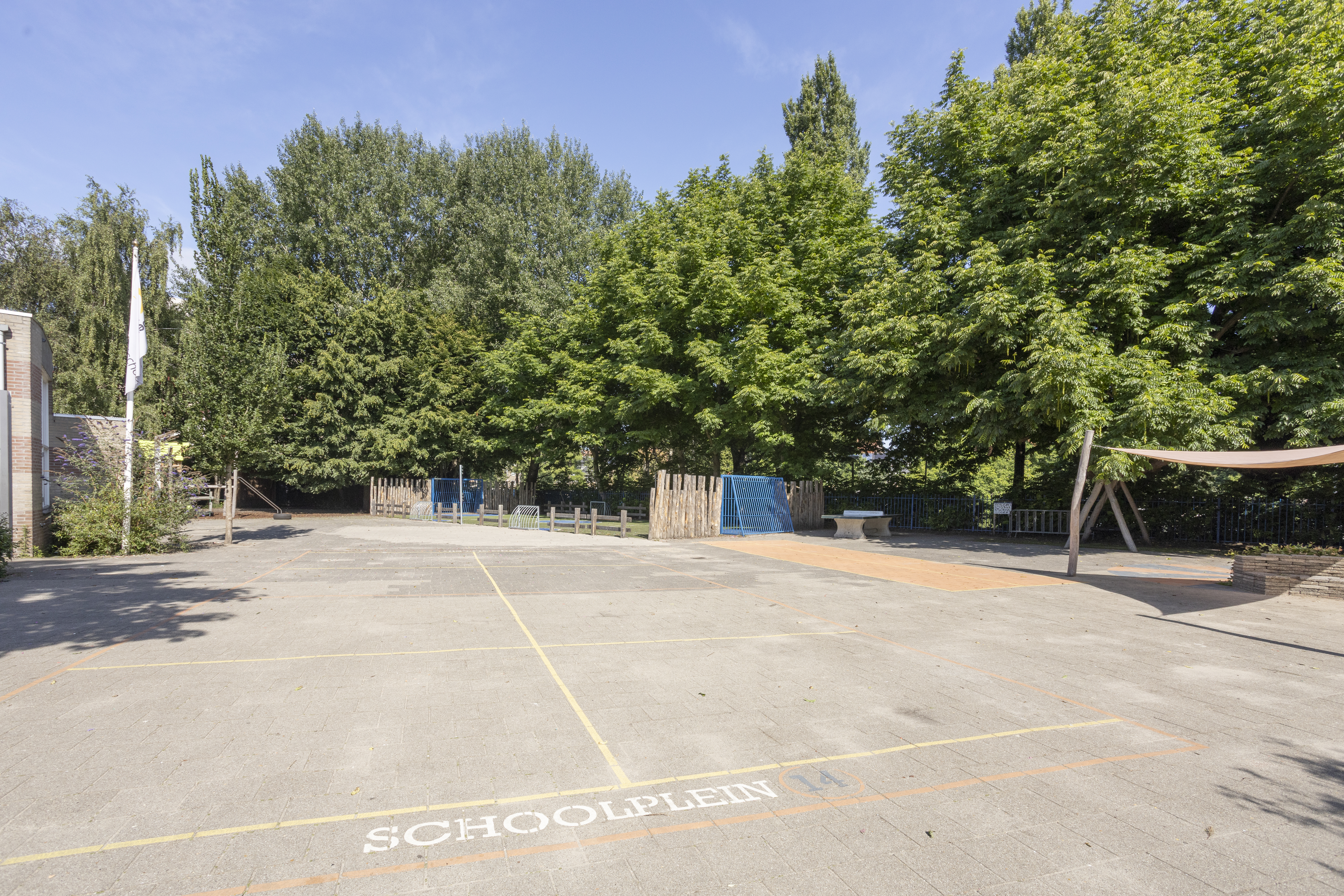 CompaNanny Kinderopvang Amsterdam 2Openlucht Kinderopvang Tuin Overzicht